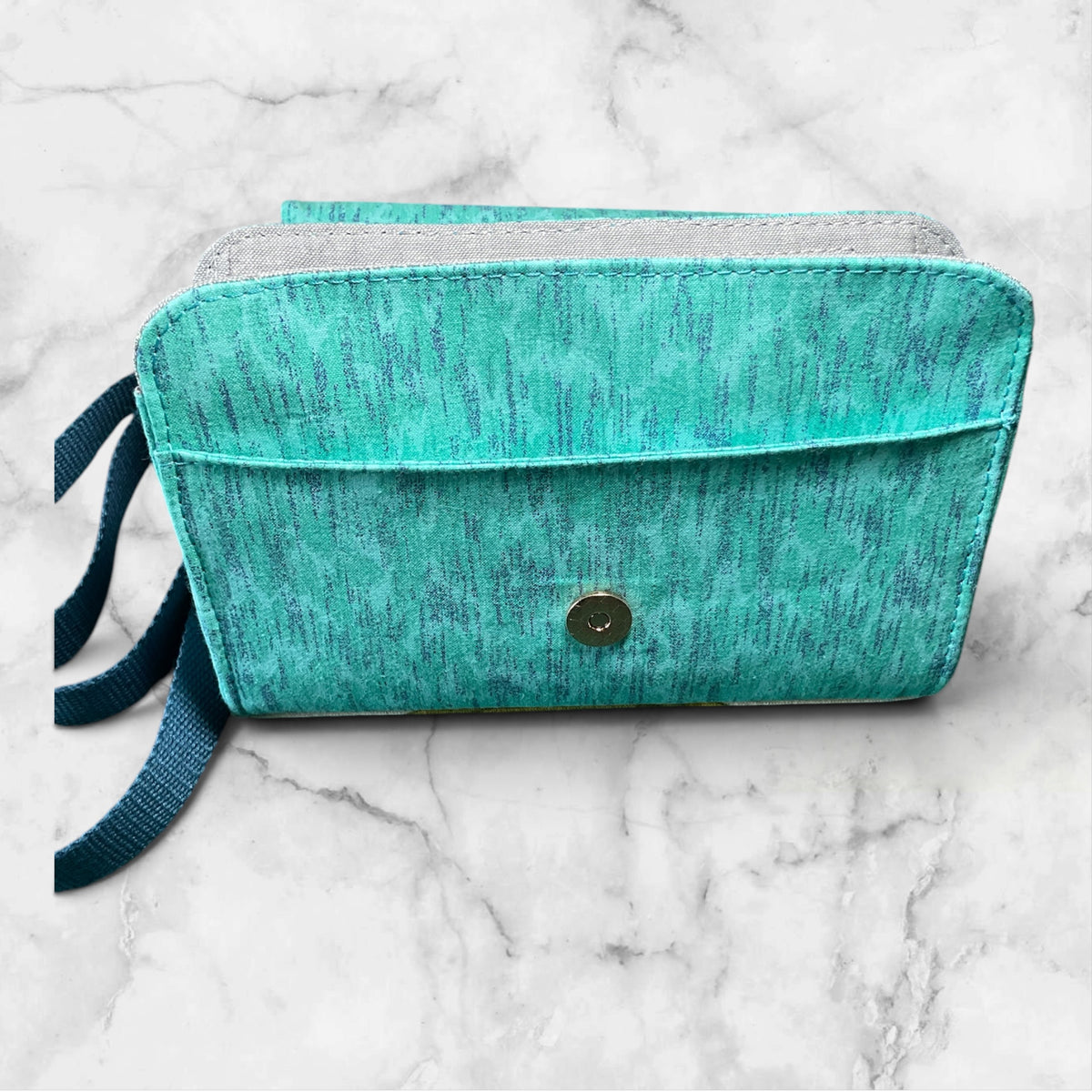 Lemonza Clutch Phone