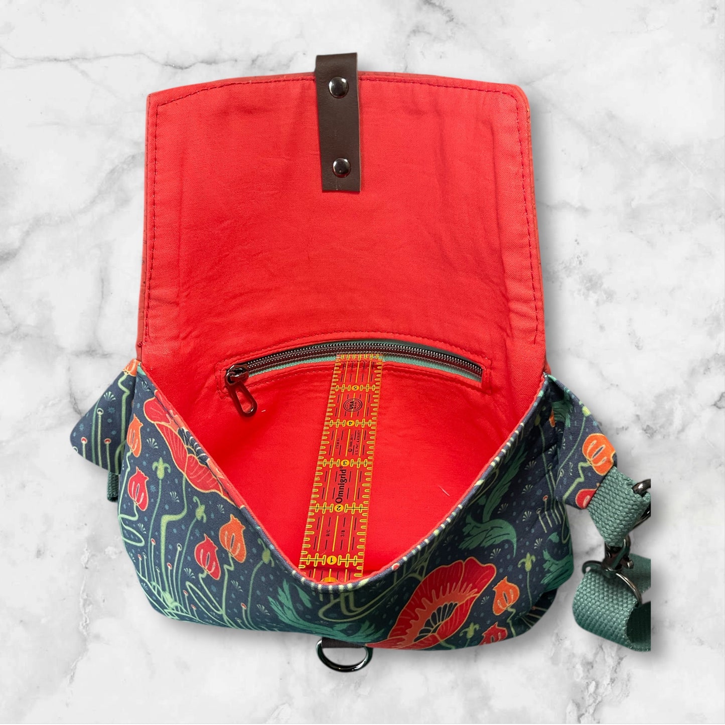 Haralson Belt Bag Art Nouveau Red Poppies