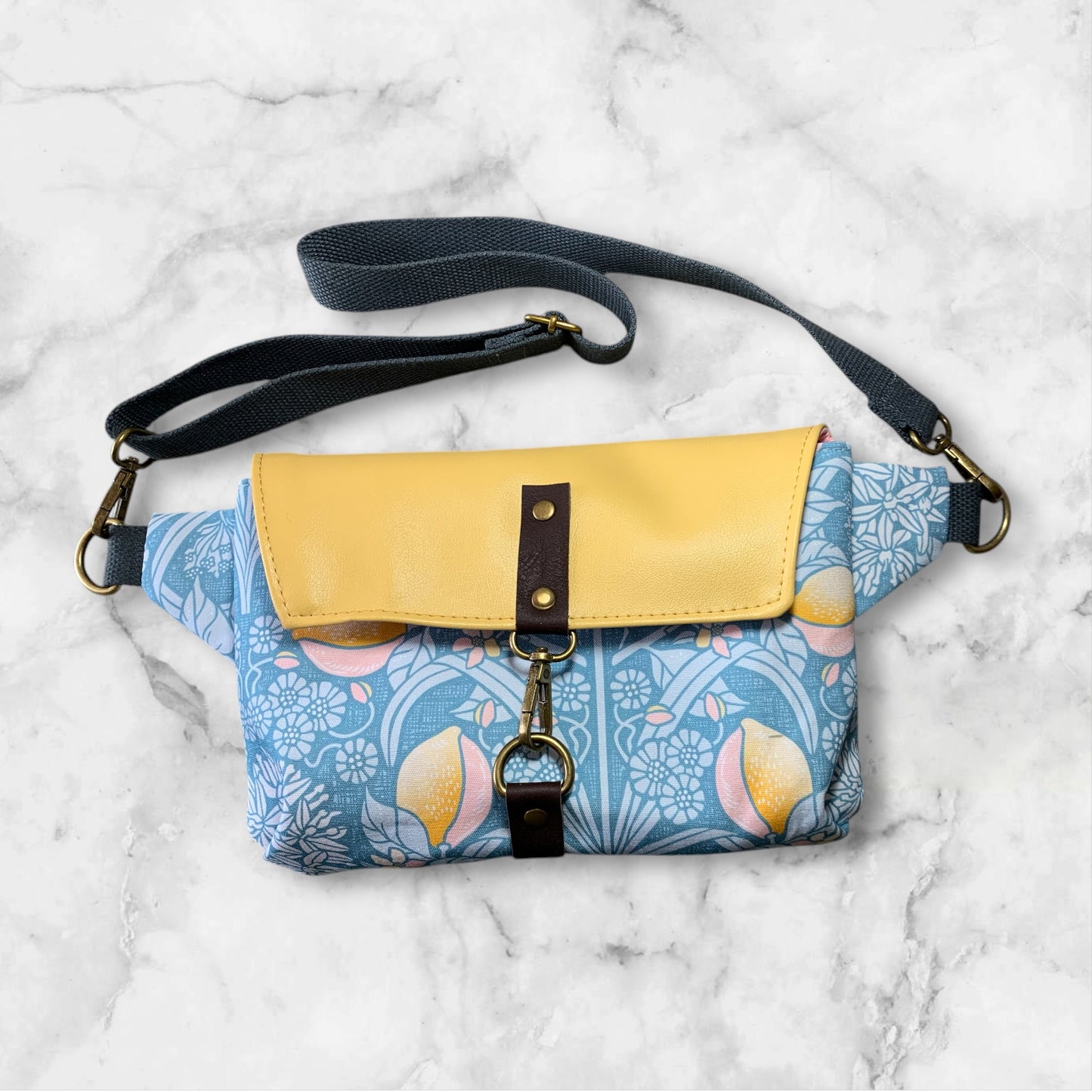 Haralson Belt Bag Tulips