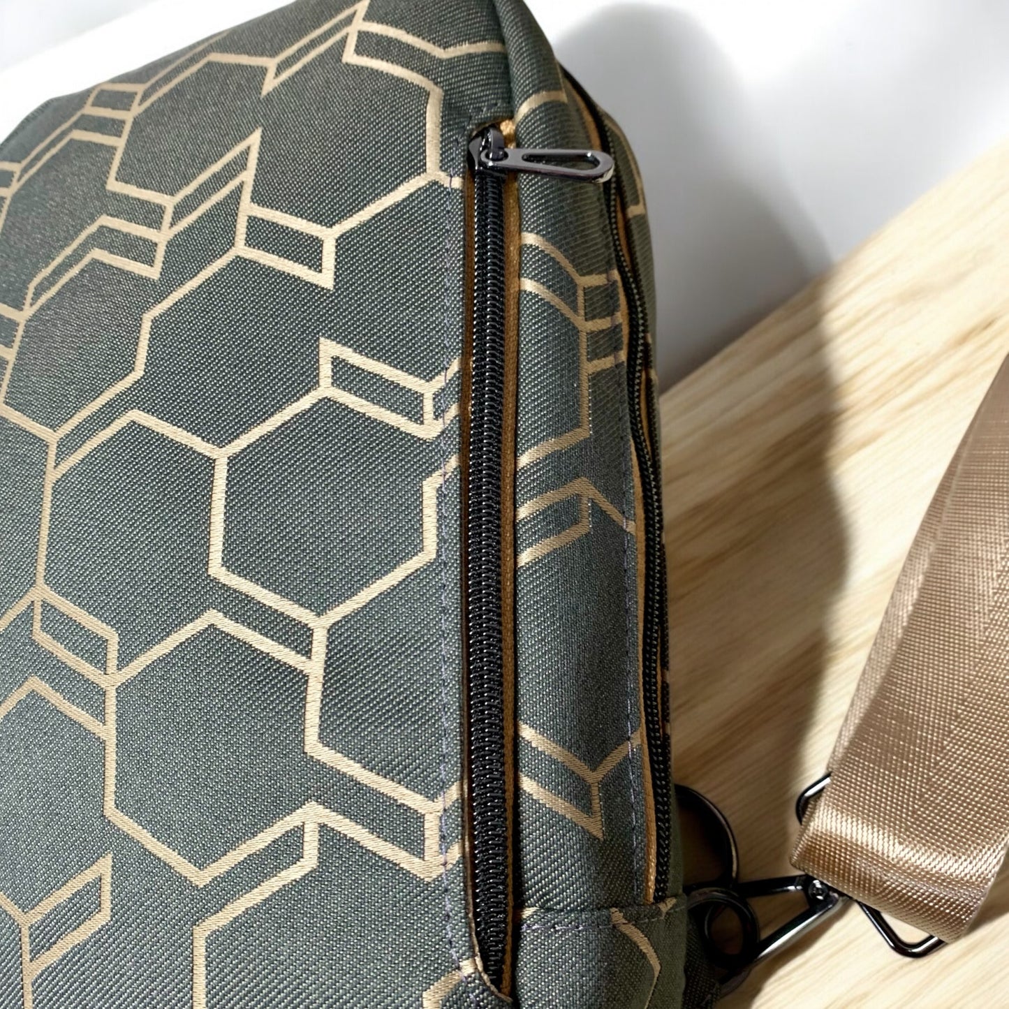 Zuma Sling Hexies