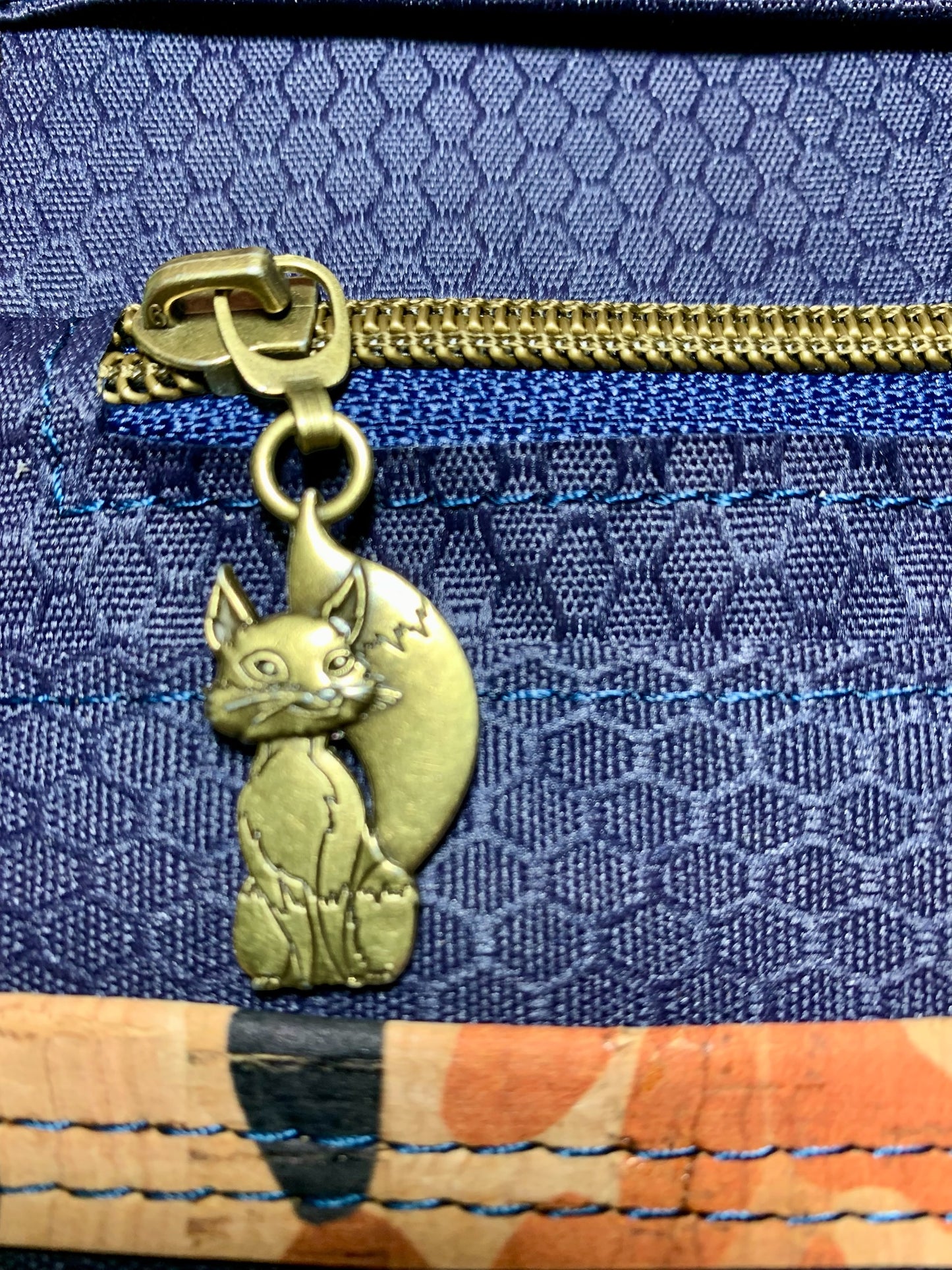 Compact Clutch Wallet Art Class Cork