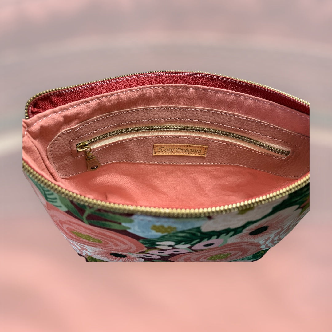 Zipper Pouch with Tassel Pink