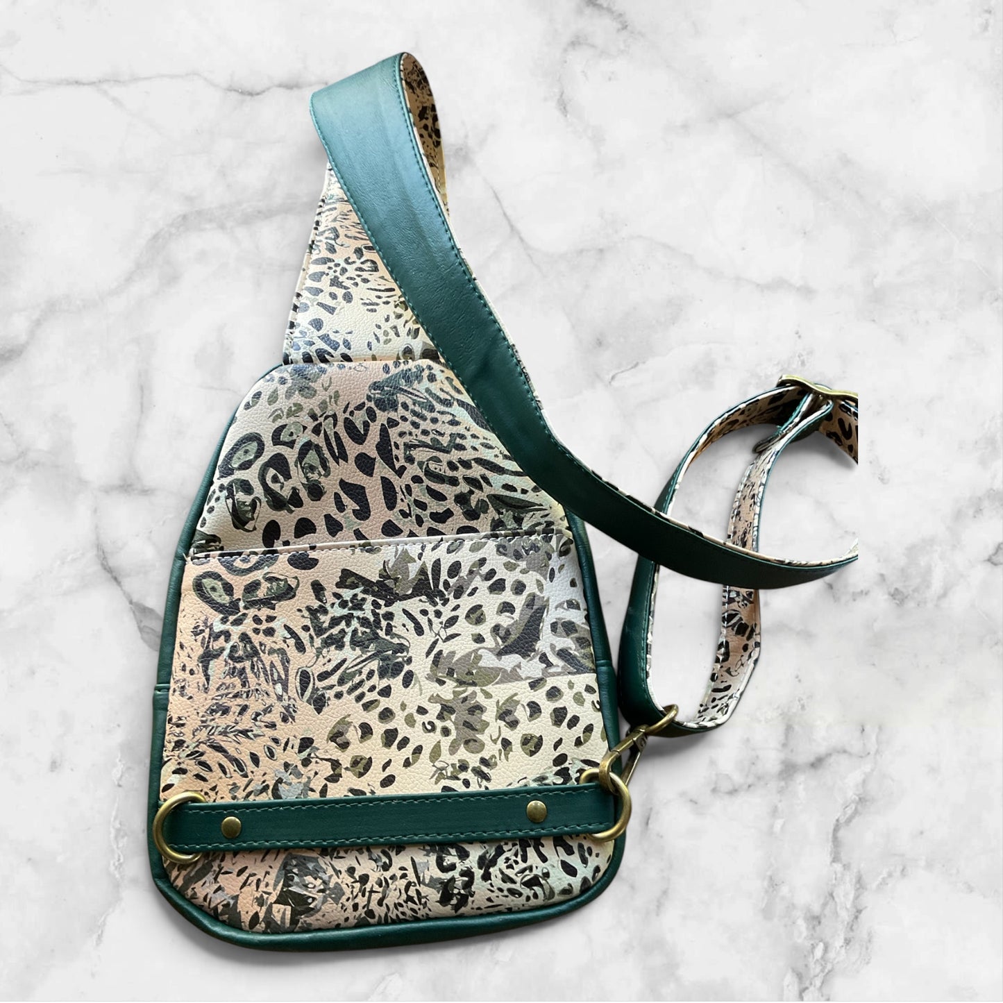 Simplistic Sling