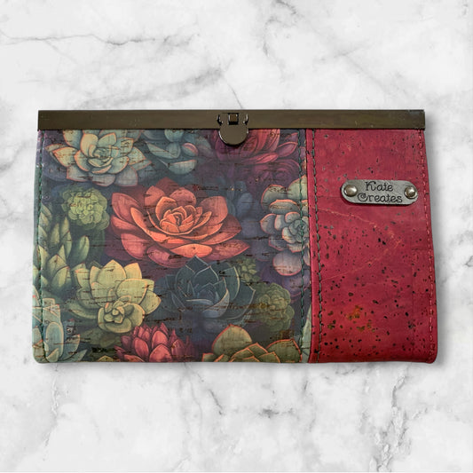 Compact Clutch Succulents Cork