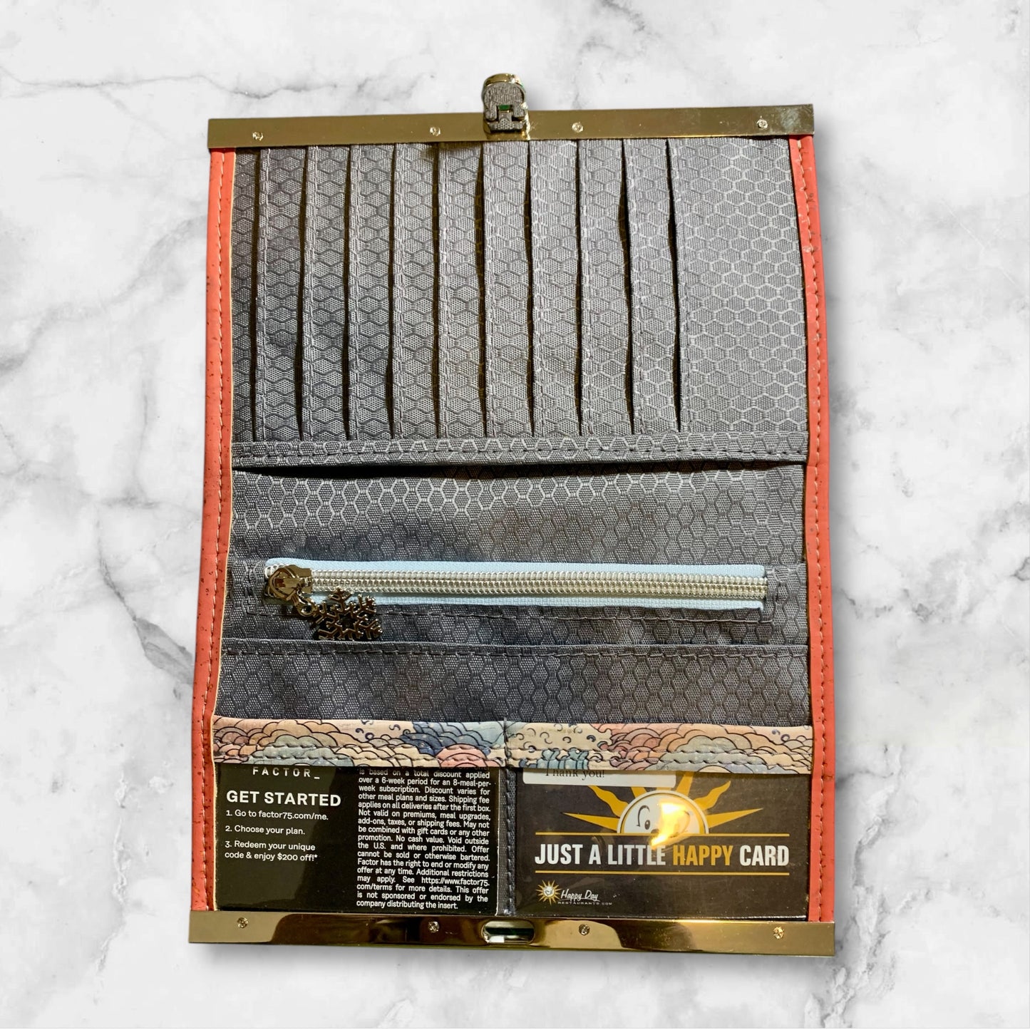 Compact Clutch Wallet Mango Waves