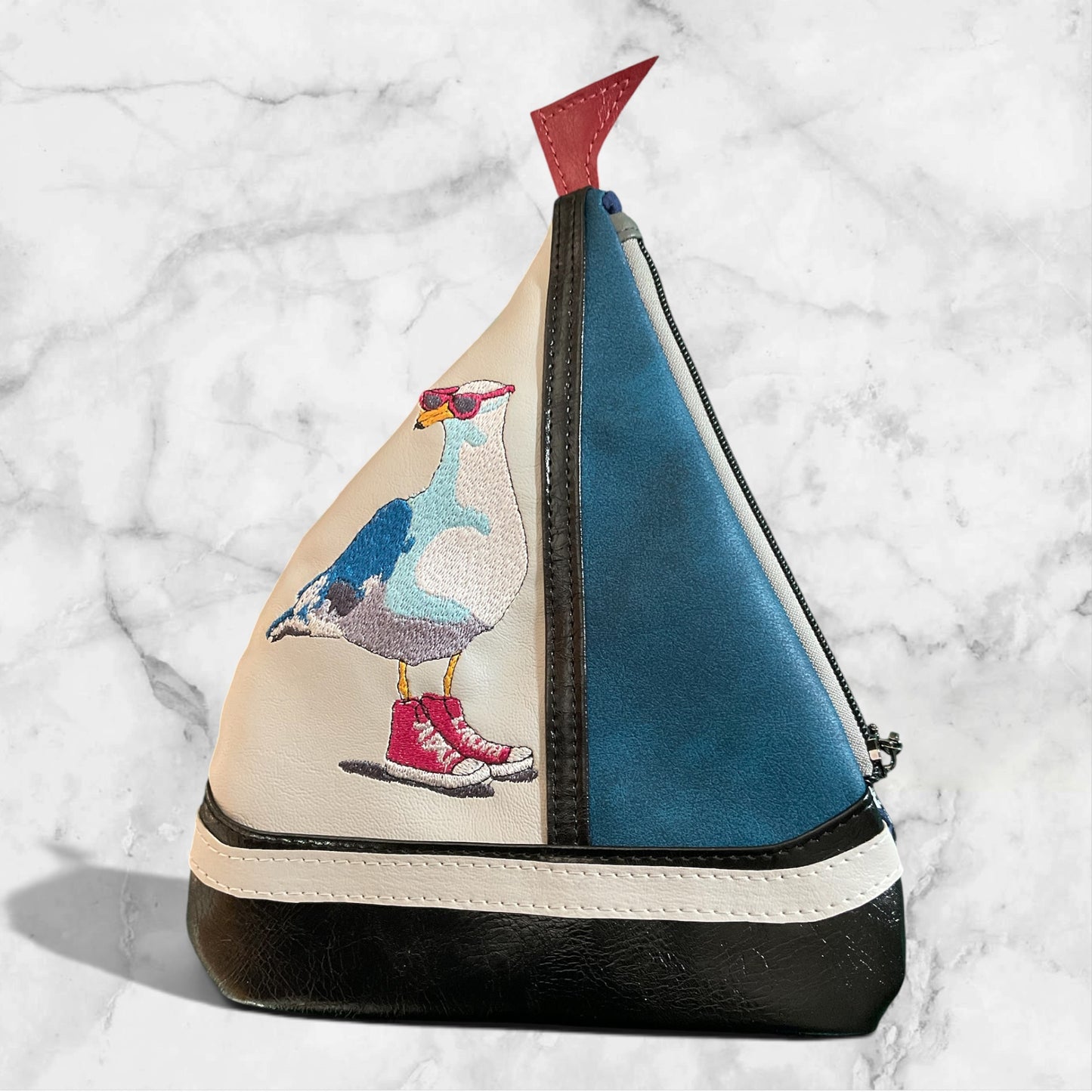 Sailboat Pouch - Sea Gull
