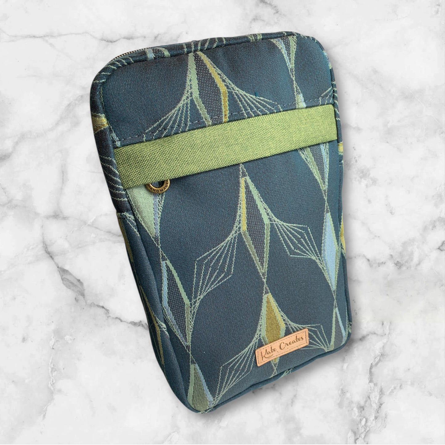 Sandhill Sling in Fly North Canvas